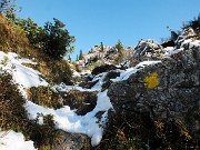 38 Salendo verso Cima Cancervo